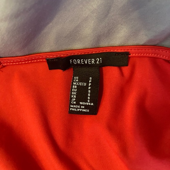 Forever 21 Crop Top - Red - Picture 4 of 5